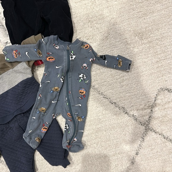 Cold Weather Baby Boy Clothing Bundle - Picture 7 of 7